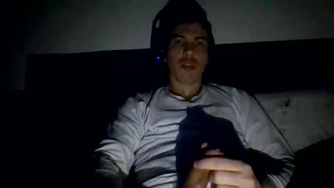 dane950804 online show from May 25, 11:22 pm