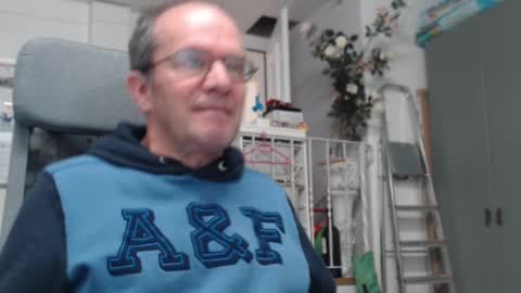 dani_alpina online show from November 4, 11:00 am