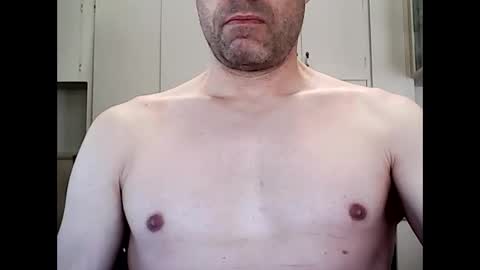 danibig94 online show from April 27, 1:51 pm