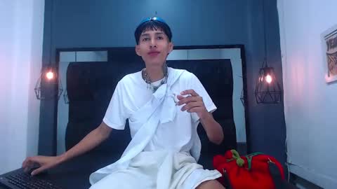 Daniel Delux  online show from October 6, 11:15 am