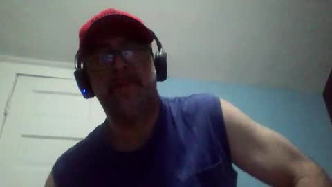 Snapshot of daniel_lbc chatting on October 15, 7:27 am Daniel online show from October 15, 7:27 am