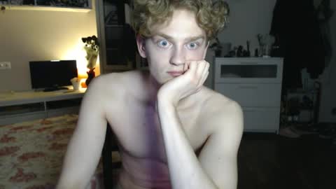 Daniel online show from April 26, 6:48 pm
