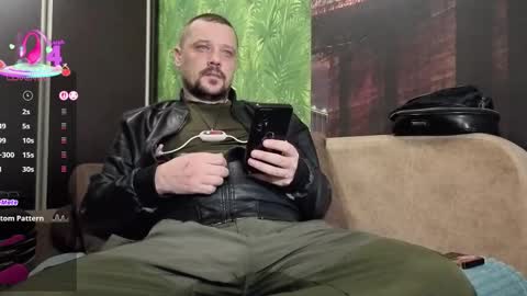 DanieloCool online show from February 1, 6:23 am