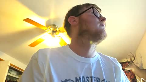 Daniel    y. online show from November 5, 10:12 pm