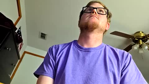 Daniel    y. online show from January 5, 8:01 pm