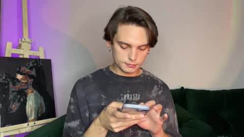 danieltuckerr online show from September 29, 4:58 pm