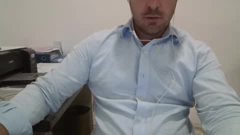 Dani Oli online show from October 24, 2:35 am