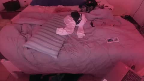 alex19cm online show from April 21, 9:32 pm