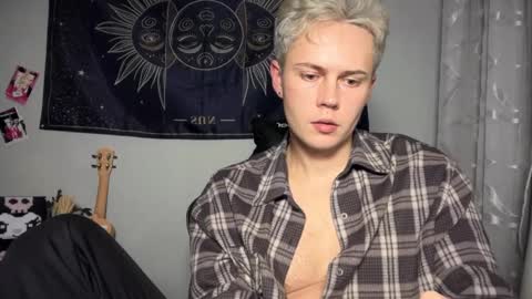 danny online show from October 27, 7:38 pm