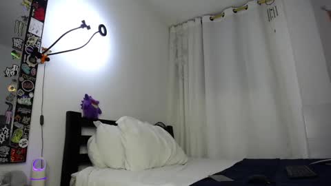 Danny online show from December 4, 4:21 am