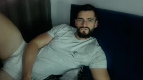 Snapshot of dannyk1990 chatting on December 17, 8:56 am Naughtystr8D online show from December 17, 8:56 am