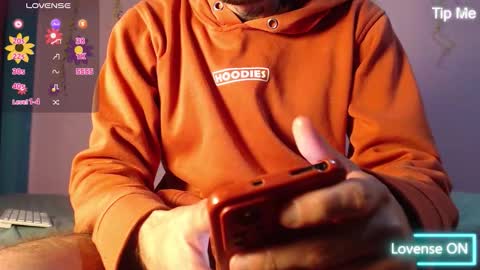 dante_bear online show from February 22, 11:11 am