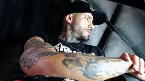 dante_d_angelo_ online show from February 19, 8:33 am