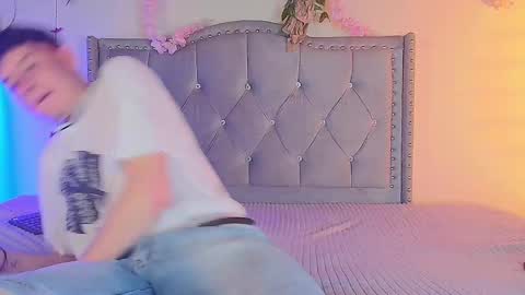 Dantegrayy online show from November 11, 3:33 am