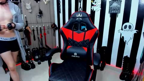 Dante online show from December 10, 6:49 pm