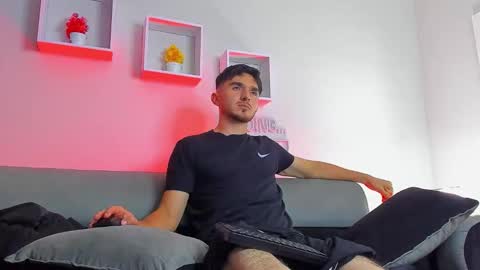 Dante online show from February 15, 7:51 am