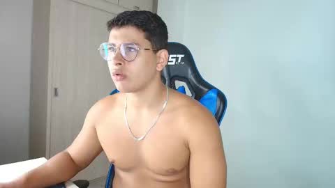 Dantraxx online show from December 11, 11:00 pm