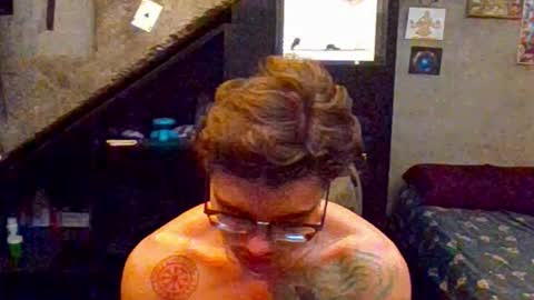 dany_kyng online show from February 9, 3:44 am