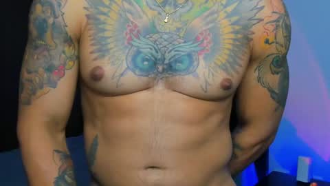 danyfitguy_ online show from February 6, 11:48 pm