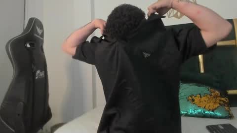 dao_hollow online show from November 20, 9:13 pm