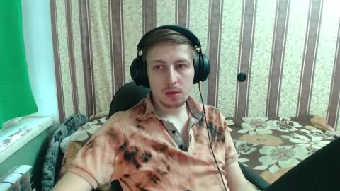 darienlarge online show from November 7, 11:02 am