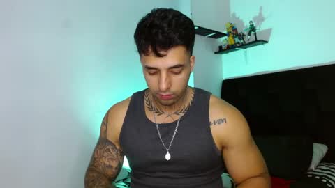 Darius Phoenix  online show from March 31, 10:11 pm