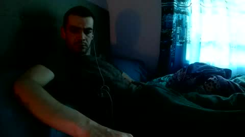 dark377 online show from April 15, 1:55 pm