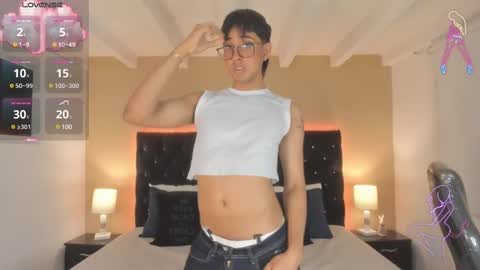 Andrew online show from March 6, 3:24 am