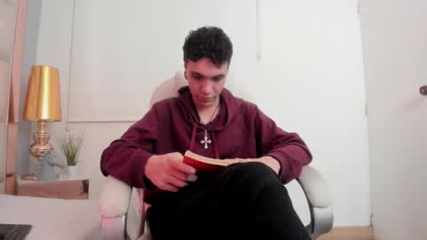 dark_sun333 online show from November 27, 12:14 am