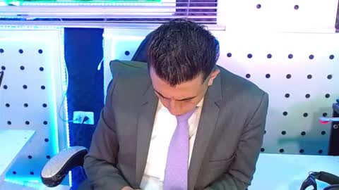 DARKO0717 online show from December 16, 12:56 pm