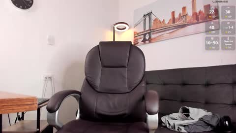 Dash online show from January 17, 3:37 pm