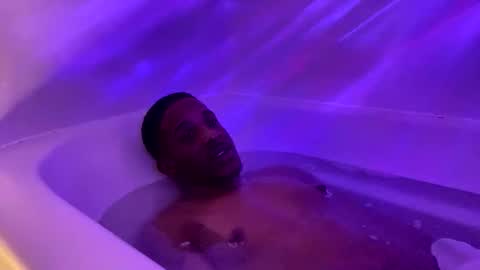 BeyJackson online show from February 11, 8:30 am