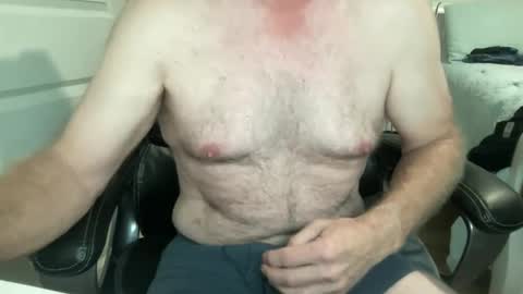 Snapshot of dave_bangswell chatting on October 20, 12:31 pm Dave online show from October 20, 12:31 pm