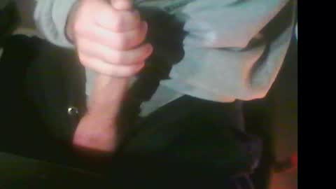 Snapshot of davedarksider96 chatting on October 10, 5:51 pm davedarksider96 online show from October 10, 5:51 pm