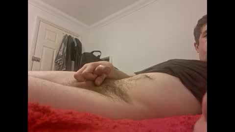 Snapshot of daveycumplaywithme chatting on October 31, 2:02 am daveycumplaywithme online show from October 31, 2:02 am