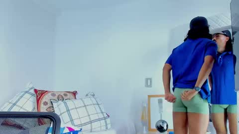 Hey im David that loves to explore and speak their fantasies. Very open talktative and nice. Feel free to chat with me online show from September 27, 1:09 pm