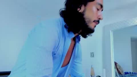 Hey im David that loves to explore and speak their fantasies. Very open talktative and nice. Feel free to chat with me online show from November 29, 2:08 pm