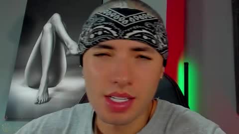 David Jons online show from November 4, 11:39 pm