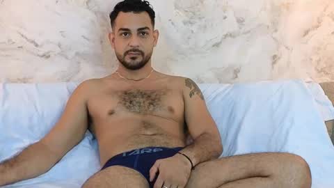 JF oliveira online show from February 4, 1:48 pm