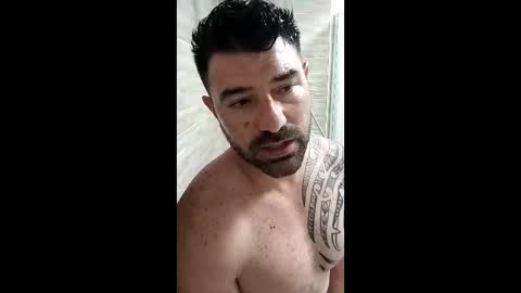 davidclr85 online show from May 3, 10:29 am