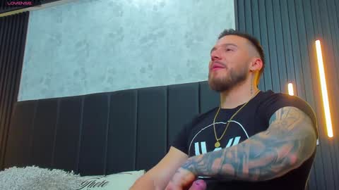 David Blakee online show from January 17, 4:49 am