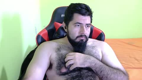 Snapshot of daviddelz chatting on December 8, 6:06 pm David online show from December 8, 6:06 pm