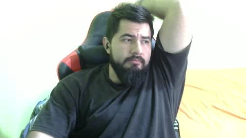 Snapshot of daviddelz chatting on February 16, 5:37 pm David online show from February 16, 5:37 pm