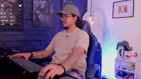 David Evans online show from March 4, 10:39 pm