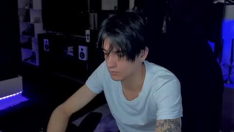 davis online show from July 18, 12:32 pm