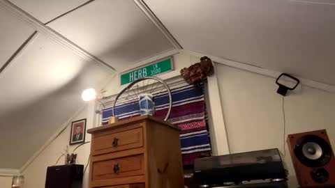 dayblue online show from April 16, 6:02 am