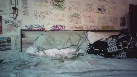 dbeamon92 online show from April 4, 3:31 pm