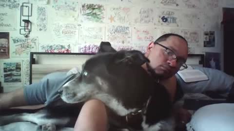 dbeamon92 online show from April 10, 2:13 pm