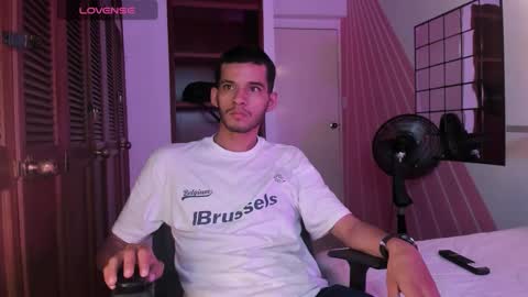 dear_lover1 online show from December 5, 11:50 am