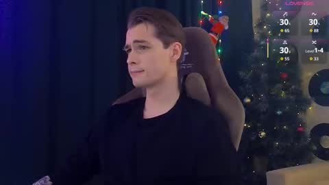 Samuel online show from December 5, 6:48 pm